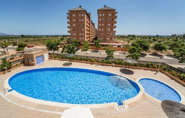 Apartamento Equipado En La Playa Torre La Sal カバネス エクステリア 写真